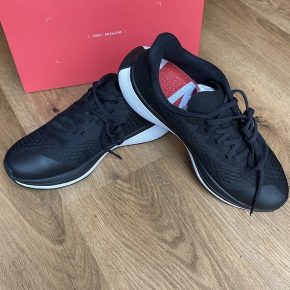 LANE EIGHT Relay Trainer Women's black and white size 7.5 - Picture 11 of 13